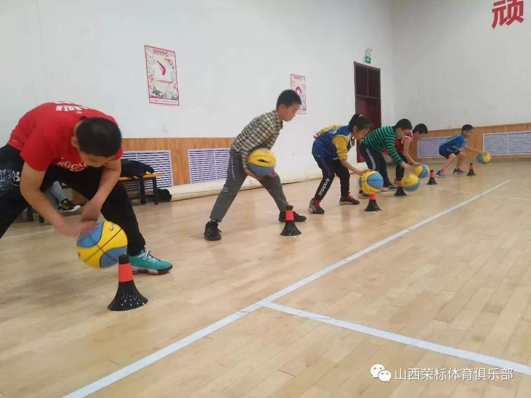 制定篮球交流计划以促进个人技能发展的方法_1
